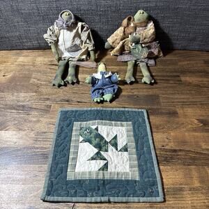 Folk Art Handmade Frog Dolls- Group Of 4 Cute Grandma Crafty